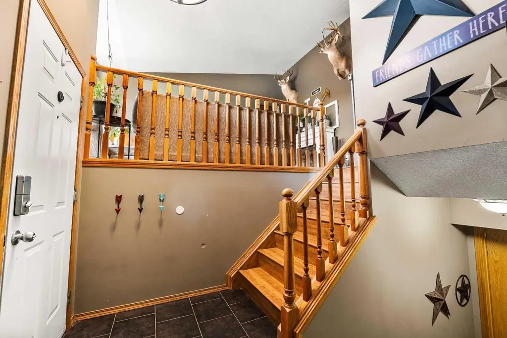 31 Steward Drive Whitecourt AB T7S 1R1