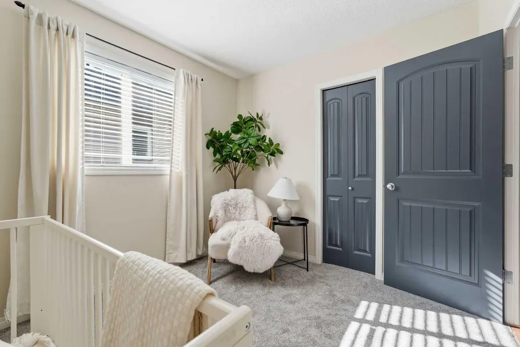 412 Highland Close Strathmore AB T1P 1X3