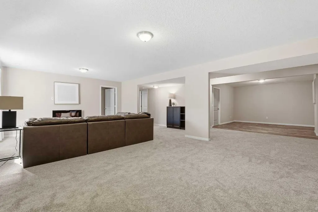 412 Highland Close Strathmore AB T1P 1X3