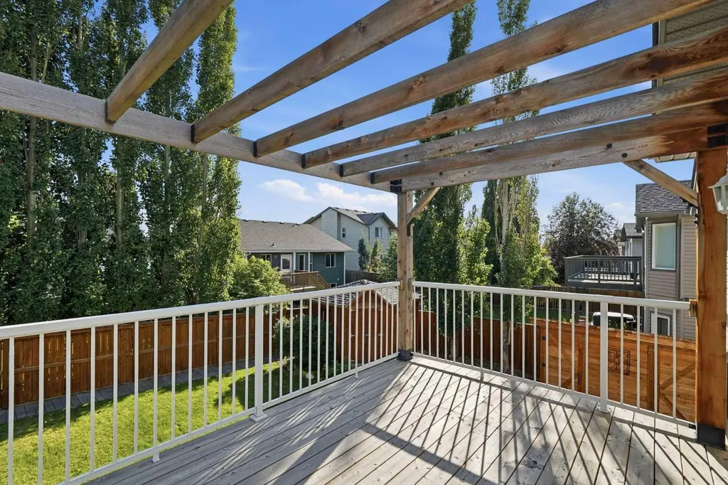 412 Highland Close Strathmore AB T1P 1X3