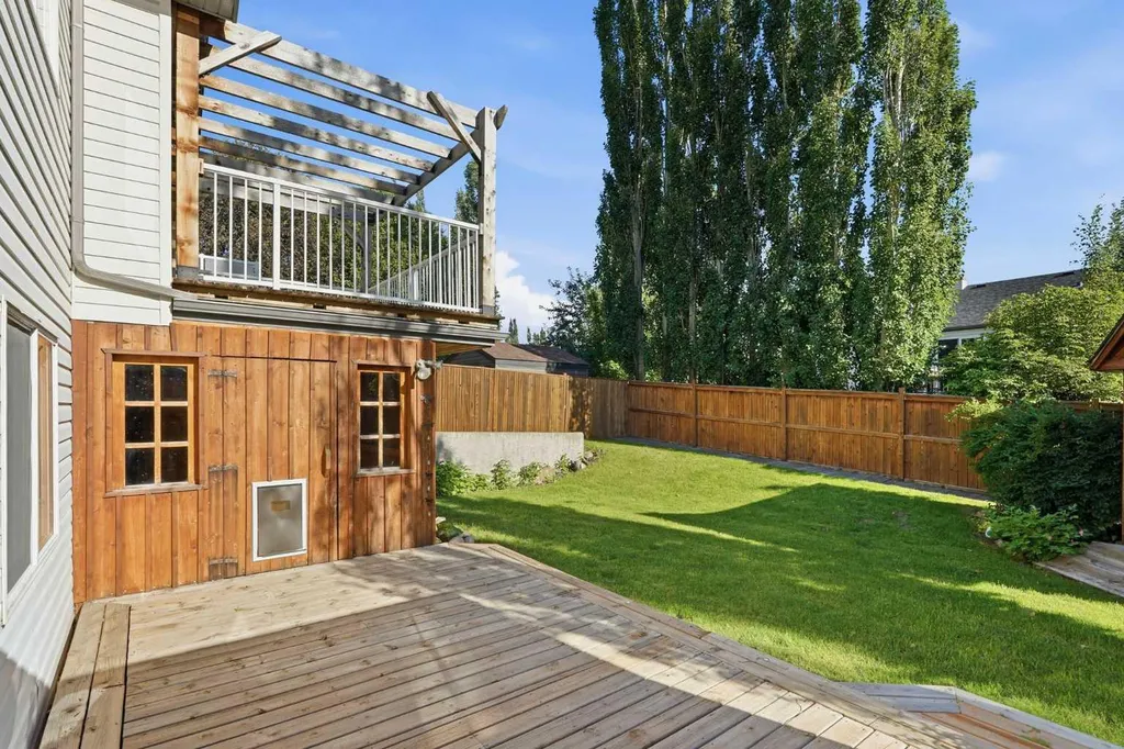 412 Highland Close Strathmore AB T1P 1X3