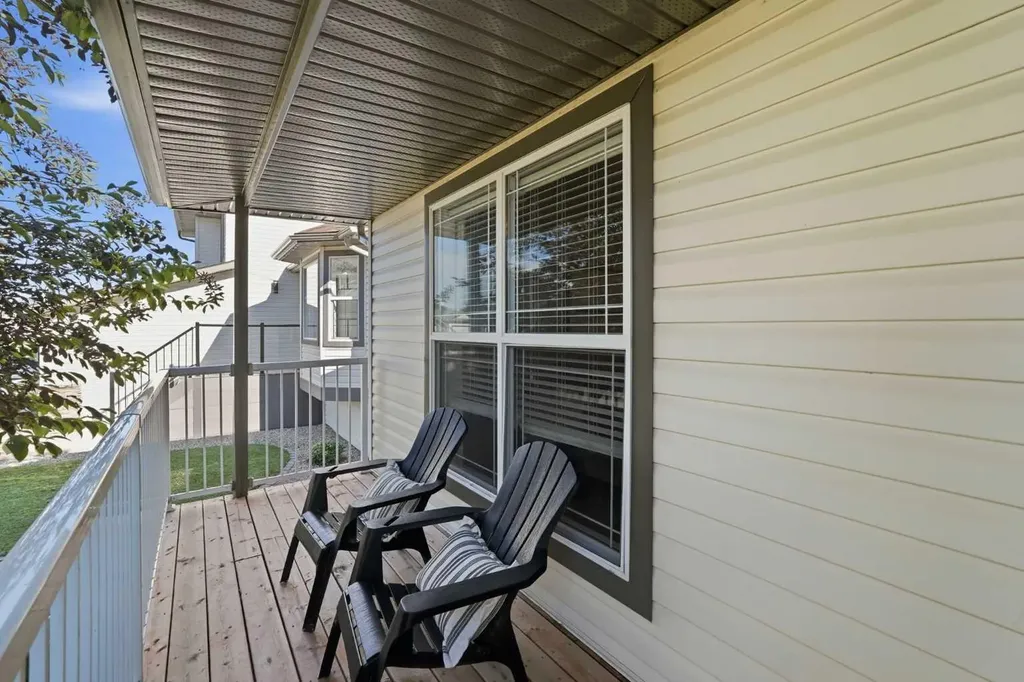 412 Highland Close Strathmore AB T1P 1X3