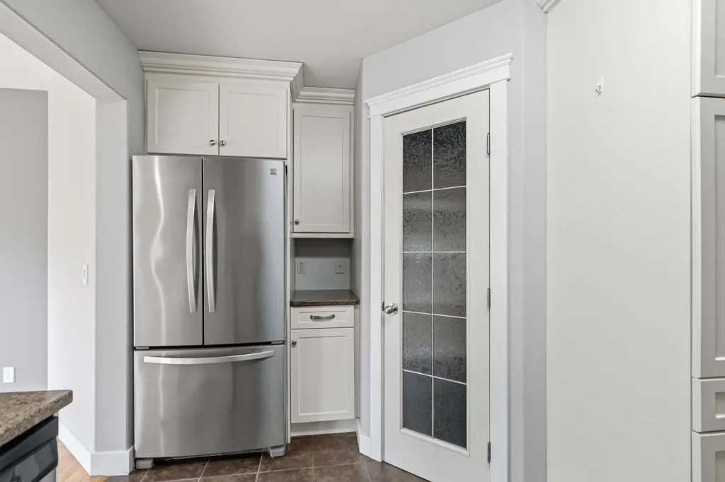 156 J.w. Mann Drive Fort Mcmurray AB T9H 5G7