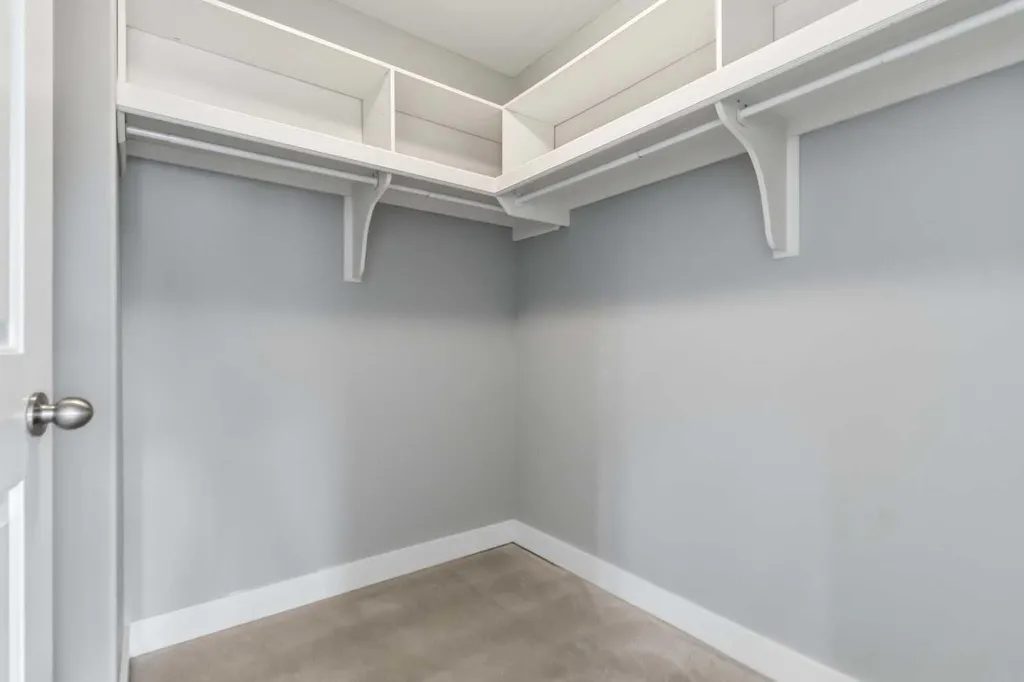 156 J.w. Mann Drive Fort Mcmurray AB T9H 5G7