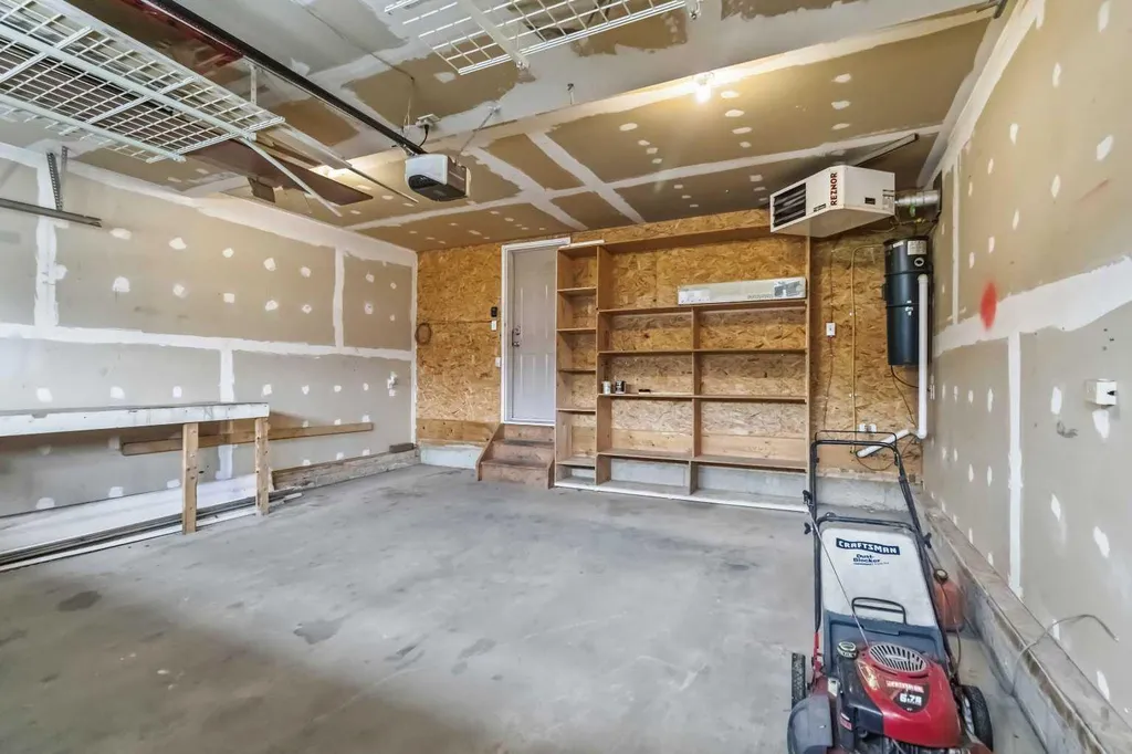 156 J.w. Mann Drive Fort Mcmurray AB T9H 5G7
