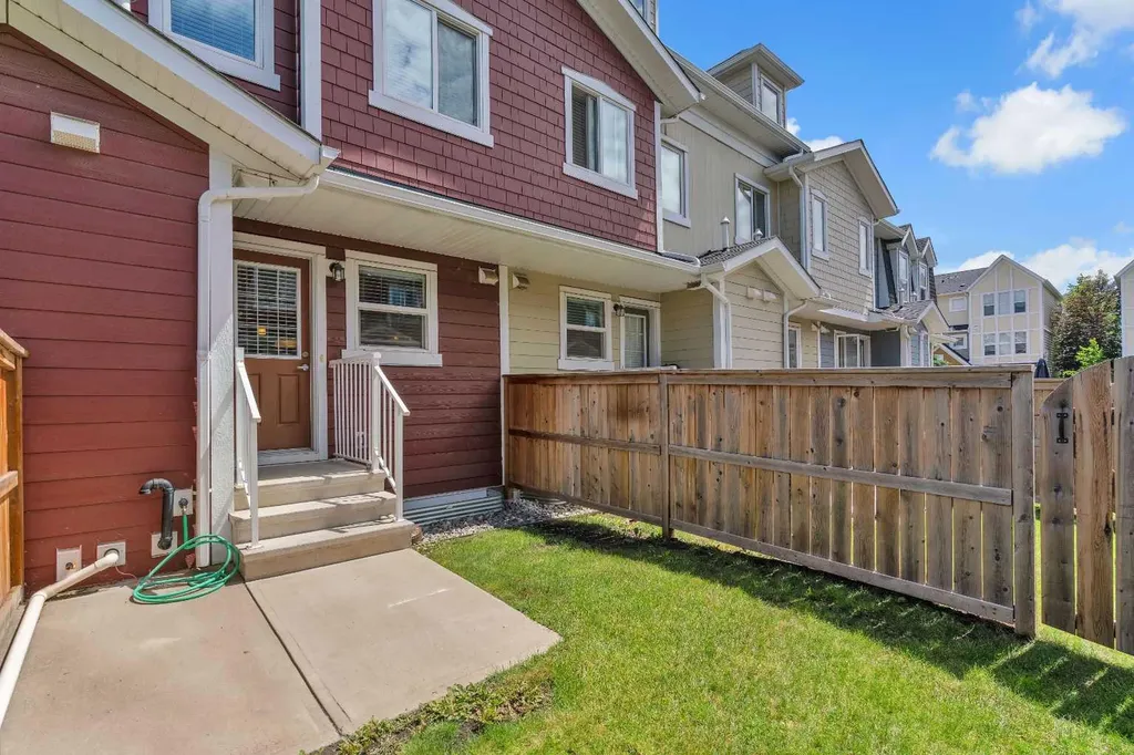 919 Auburn Bay Circle SE Calgary AB T3M 2A3