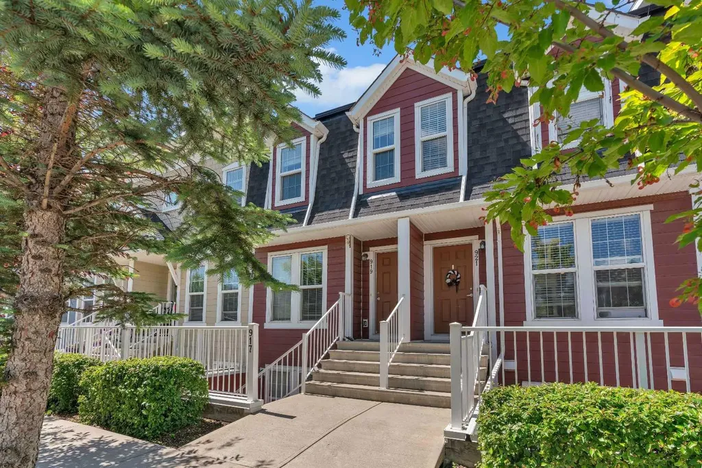919 Auburn Bay Circle SE Calgary AB T3M 2A3