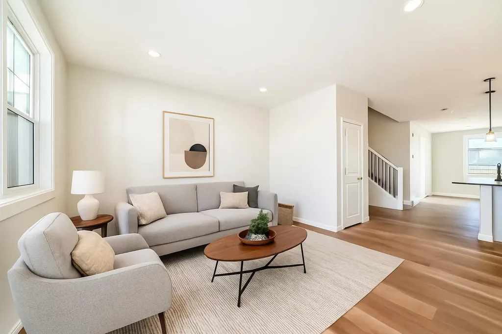 104 Creekside Rise SW Calgary AB T2X 6G8