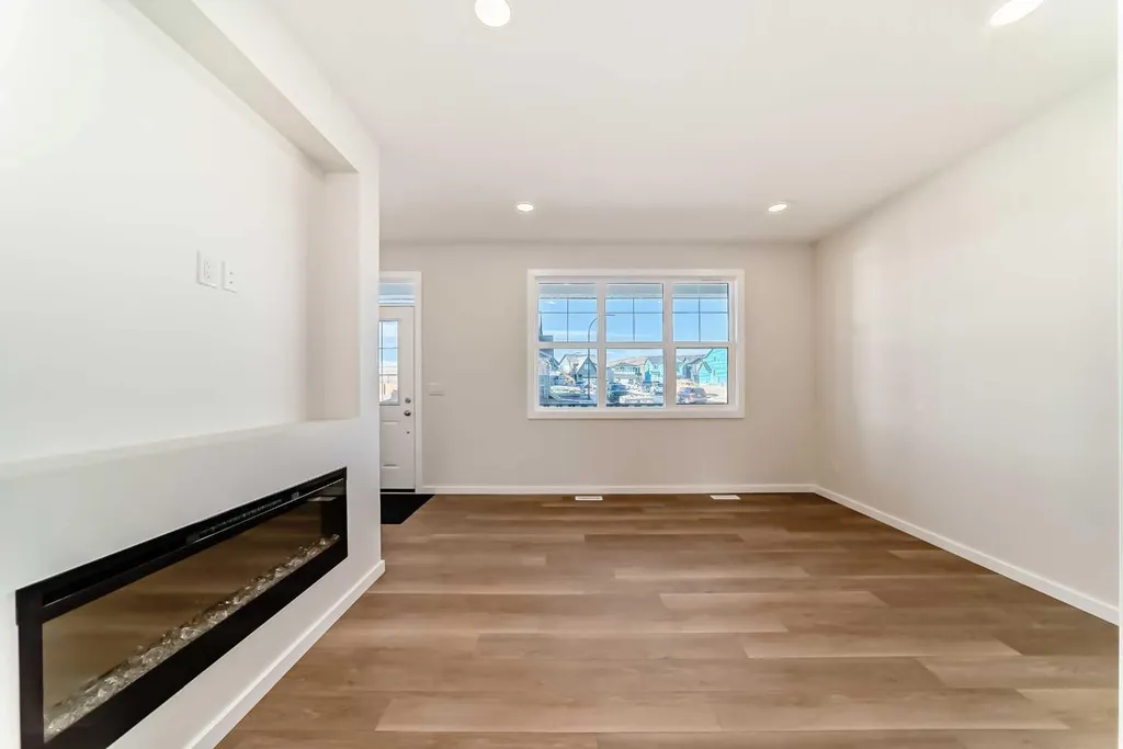 104 Creekside Rise SW Calgary AB T2X 6G8