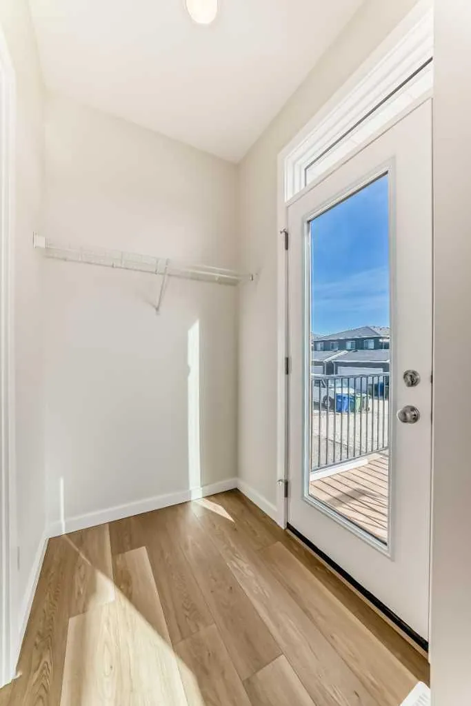 104 Creekside Rise SW Calgary AB T2X 6G8