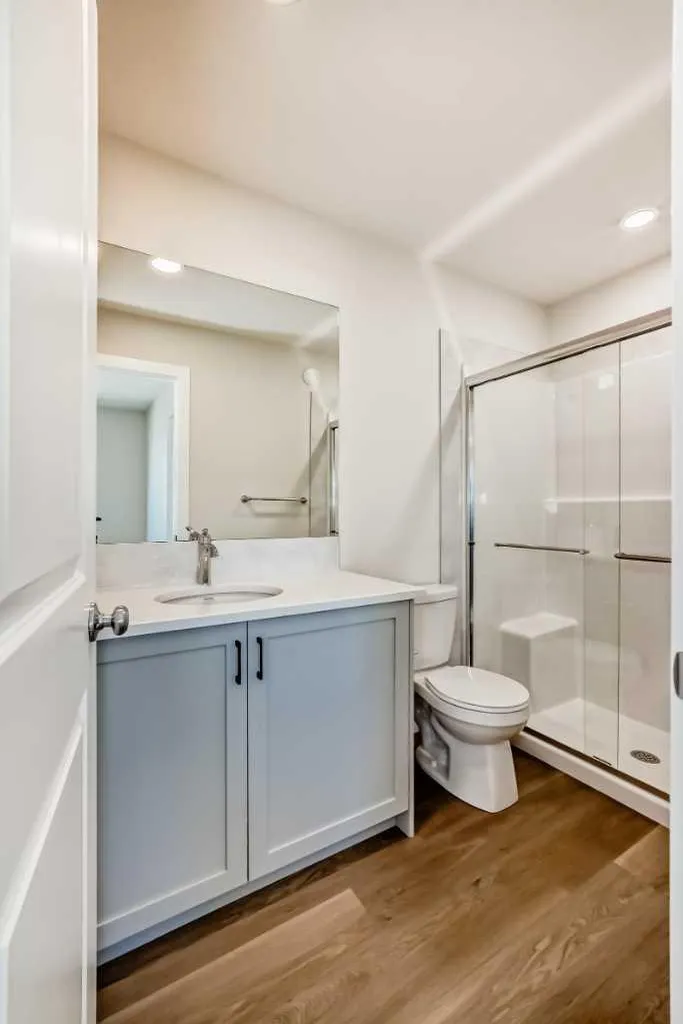 104 Creekside Rise SW Calgary AB T2X 6G8