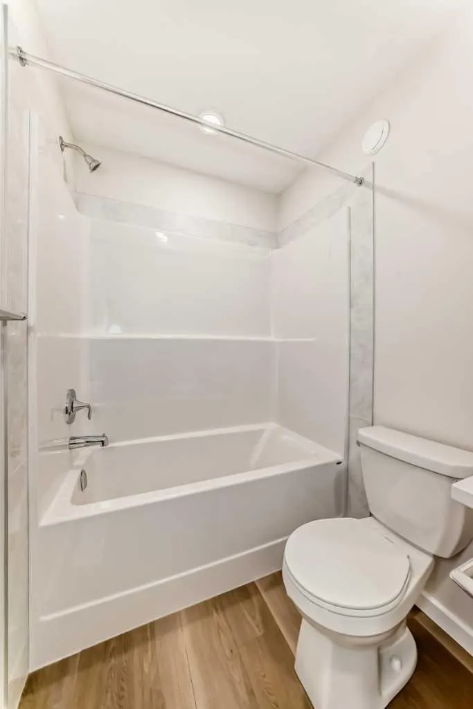104 Creekside Rise SW Calgary AB T2X 6G8