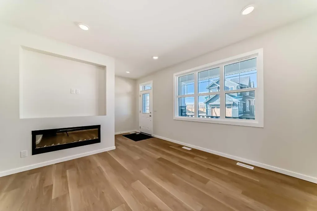 104 Creekside Rise SW Calgary AB T2X 6G8