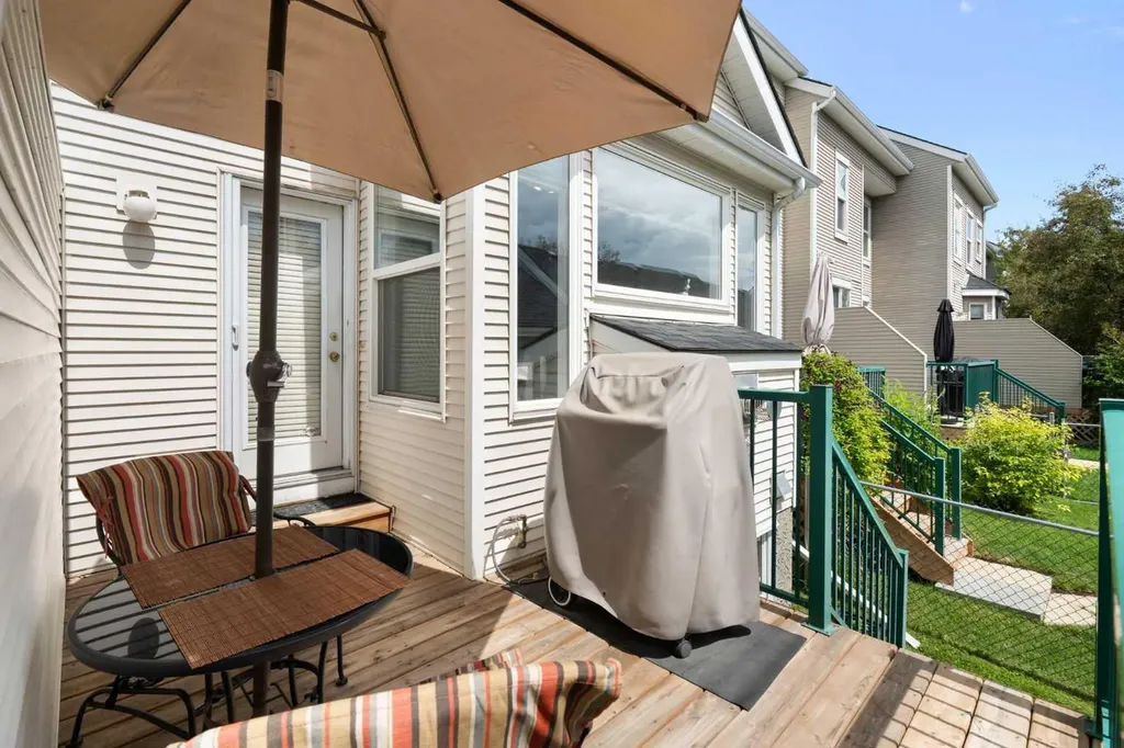 25 Prestwick Park SE Calgary AB T2Z 3V3