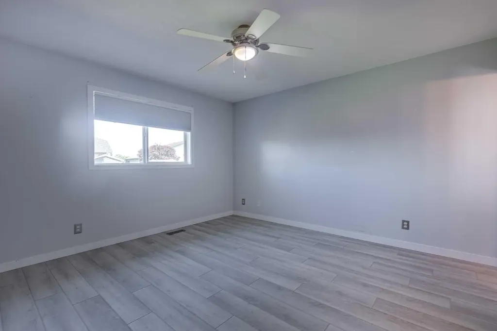 64 Addington Drive Red Deer AB T4R 2Y4