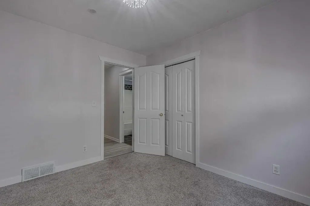 64 Addington Drive Red Deer AB T4R 2Y4