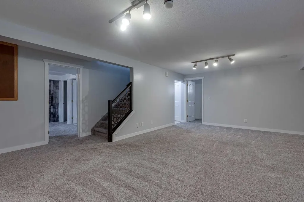 64 Addington Drive Red Deer AB T4R 2Y4