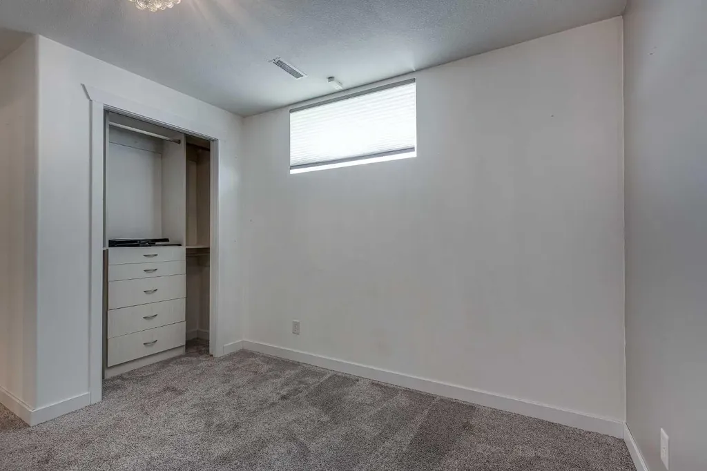 64 Addington Drive Red Deer AB T4R 2Y4