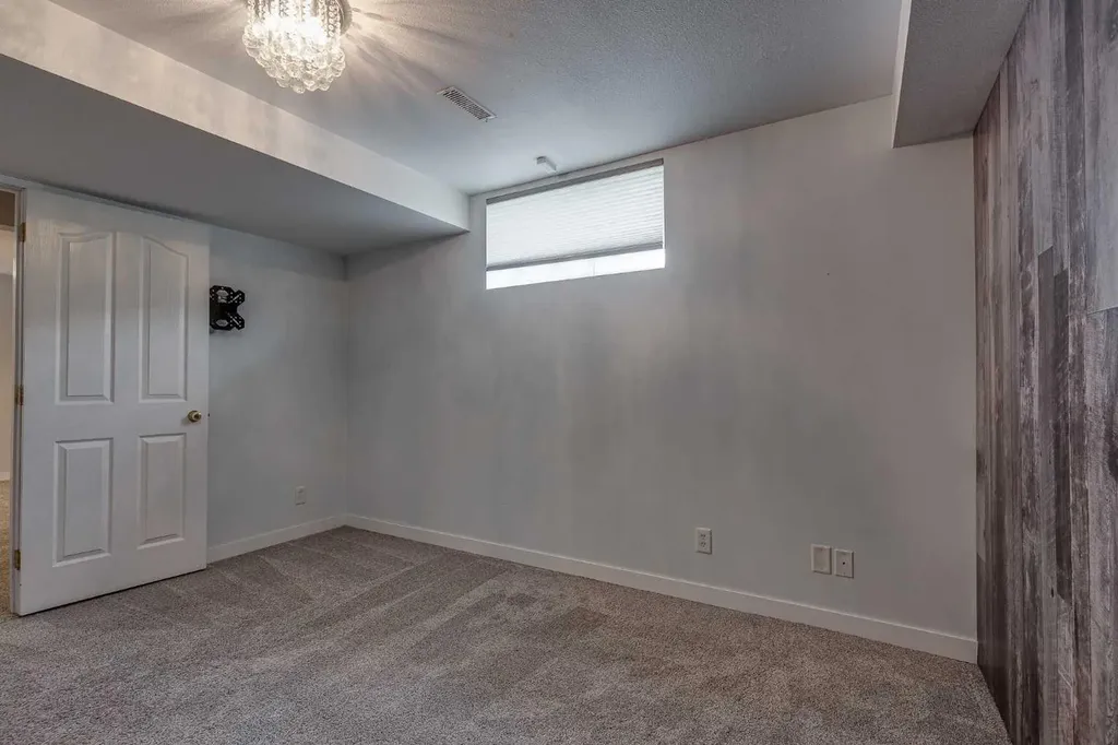 64 Addington Drive Red Deer AB T4R 2Y4