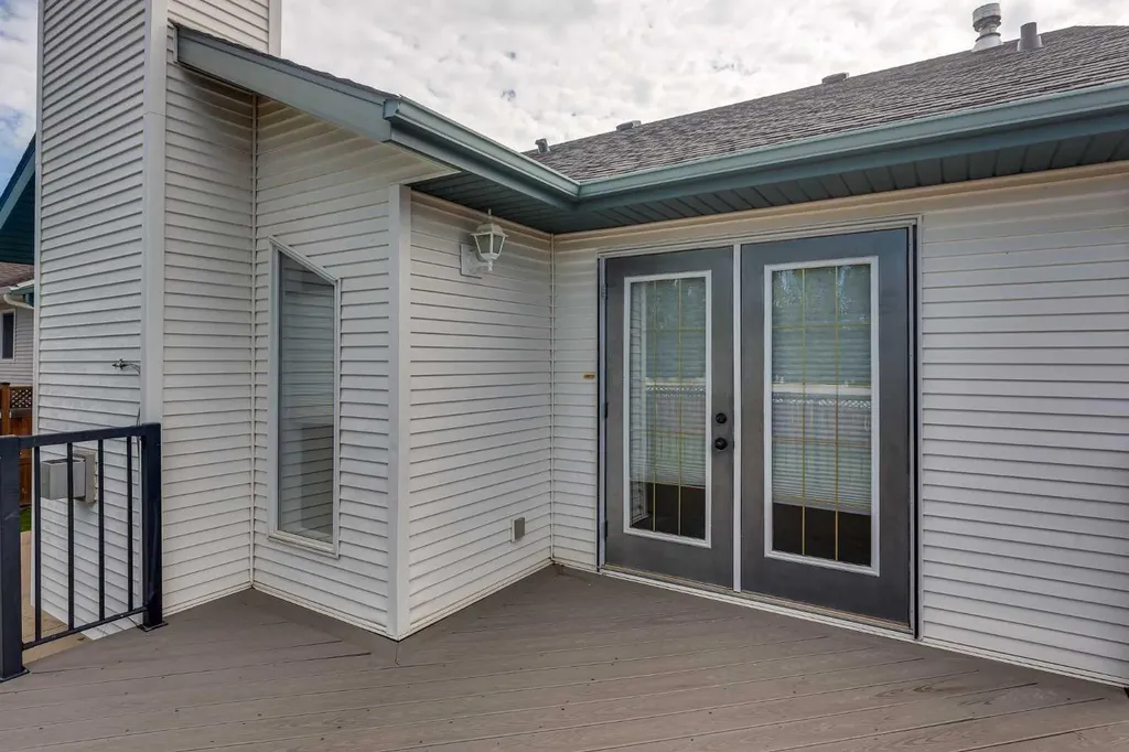 64 Addington Drive Red Deer AB T4R 2Y4