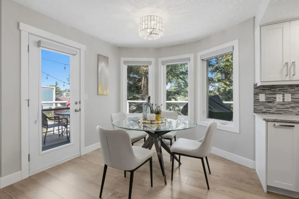30 Strathcona Road SW Calgary AB T3H 1V5