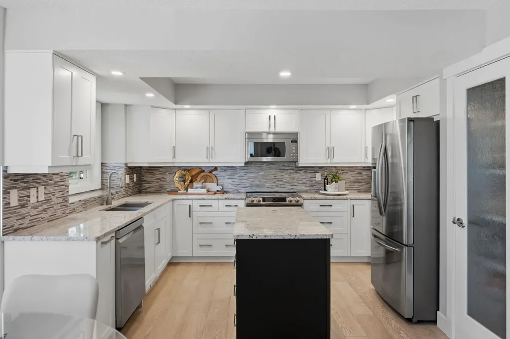 30 Strathcona Road SW Calgary AB T3H 1V5