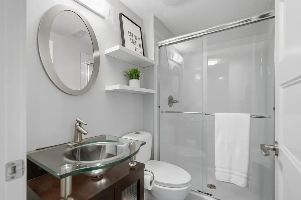 30 Strathcona Road SW Calgary AB T3H 1V5