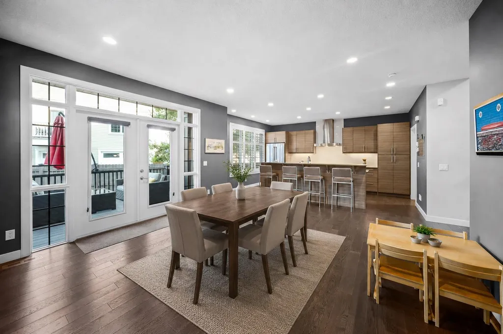 29 Mary Dover Drive SW Calgary AB T3E 7M6