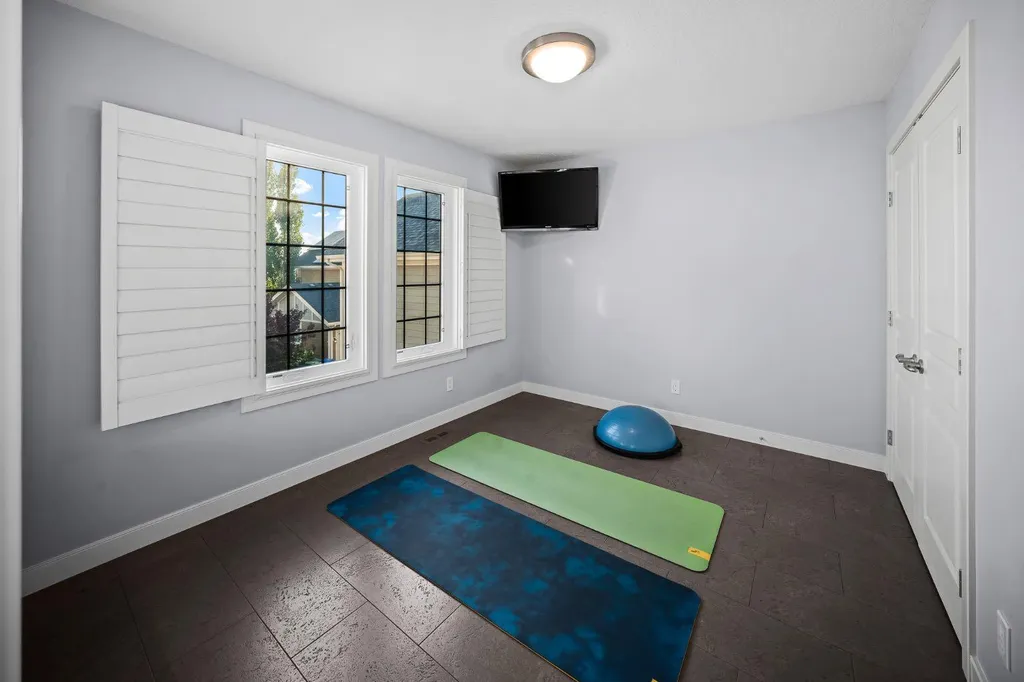 29 Mary Dover Drive SW Calgary AB T3E 7M6