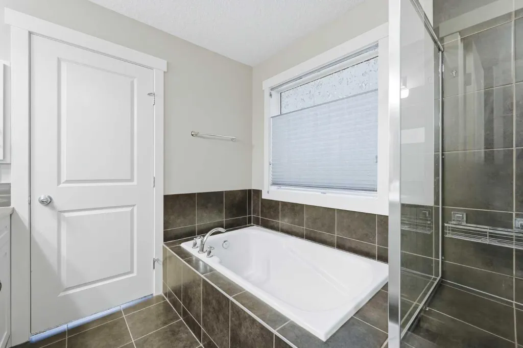 148 Walden Square SE Calgary AB T2X 0R9