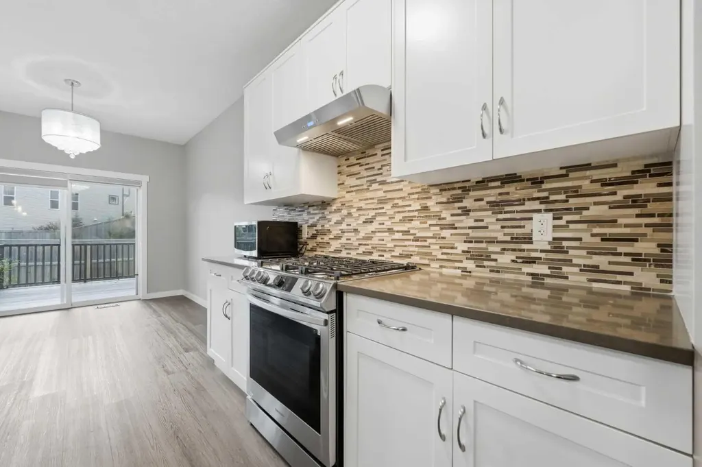 148 Walden Square SE Calgary AB T2X 0R9