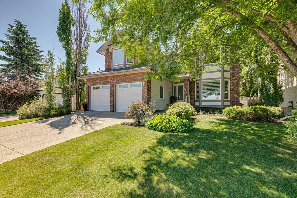 947 Shawnee Drive SW Calgary AB T2Y2G9