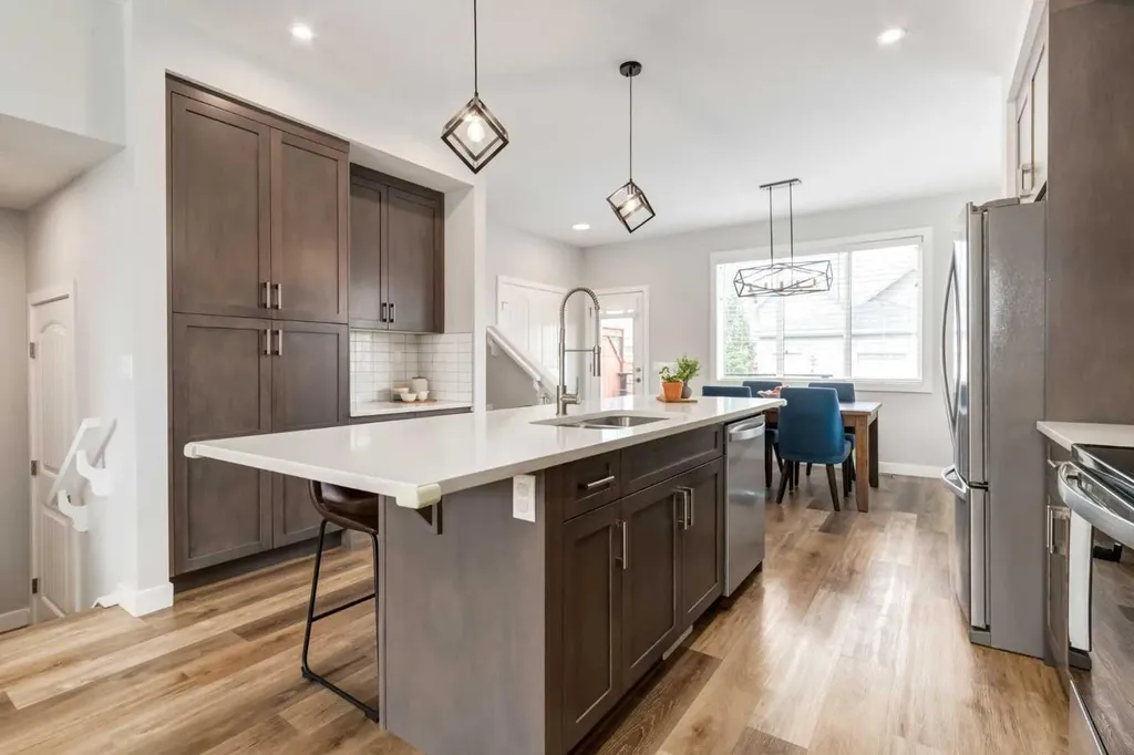 1014 Carrington Boulevard NW Calgary AB T3P 1L8