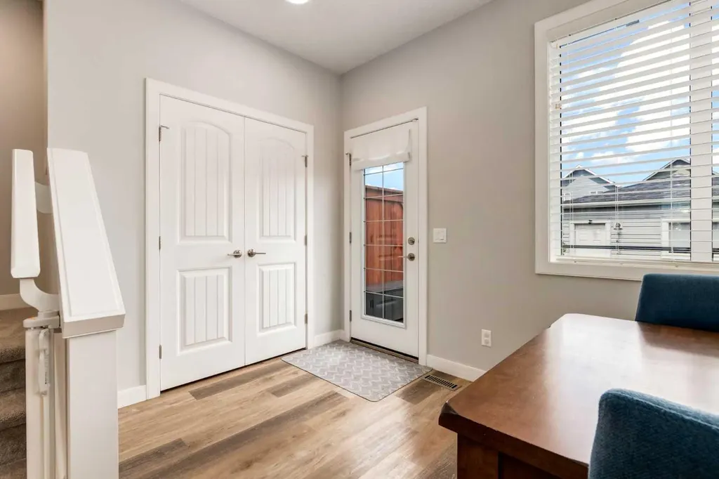1014 Carrington Boulevard NW Calgary AB T3P 1L8