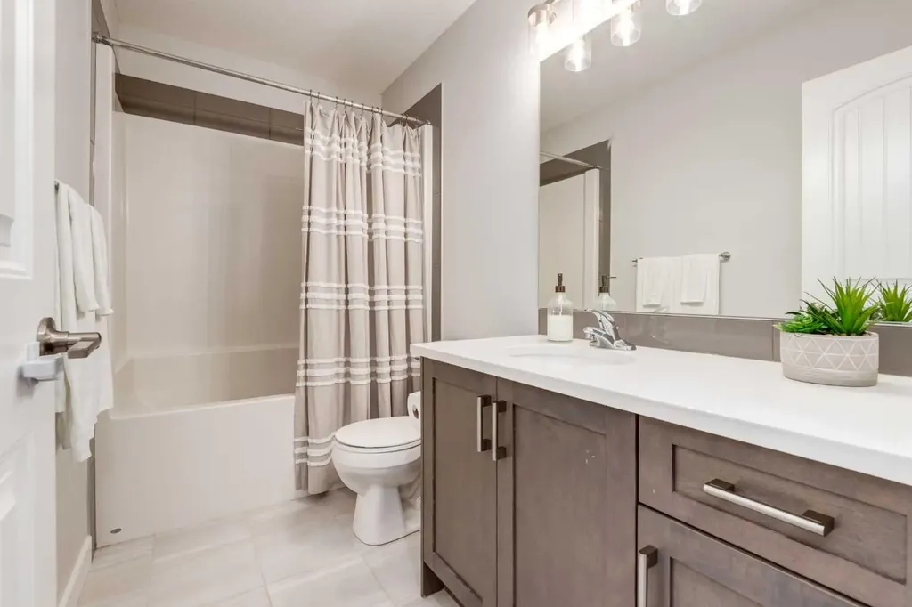 1014 Carrington Boulevard NW Calgary AB T3P 1L8