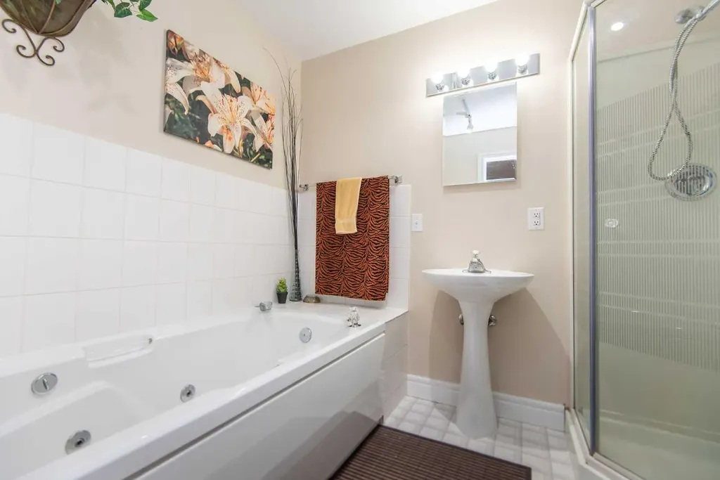 89 Mccullough Crescent Red Deer AB T4R 1S5