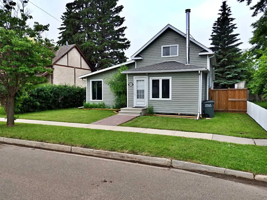 4813 48a Street Vermilion AB T9X 1T4