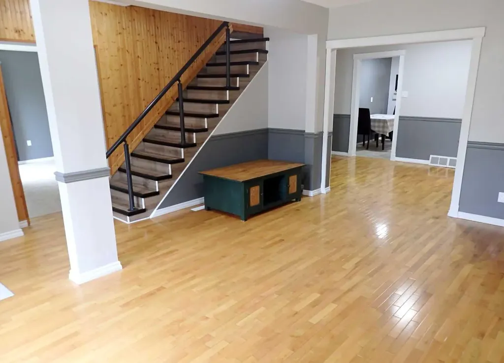 4813 48a Street Vermilion AB T9X 1T4