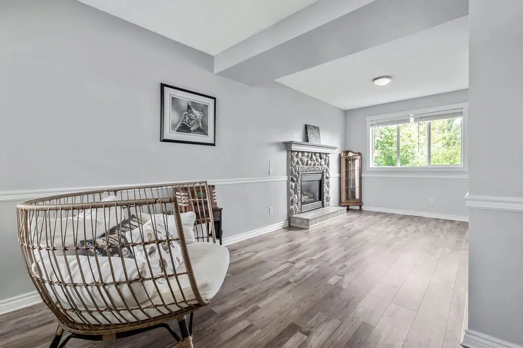 24 Cimarron Meadows Road Okotoks AB T1S 1T1
