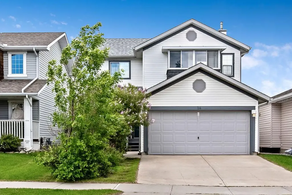 24 Cimarron Meadows Road Okotoks AB T1S 1T1