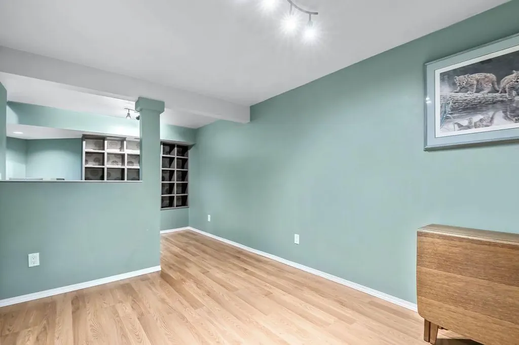24 Cimarron Meadows Road Okotoks AB T1S 1T1