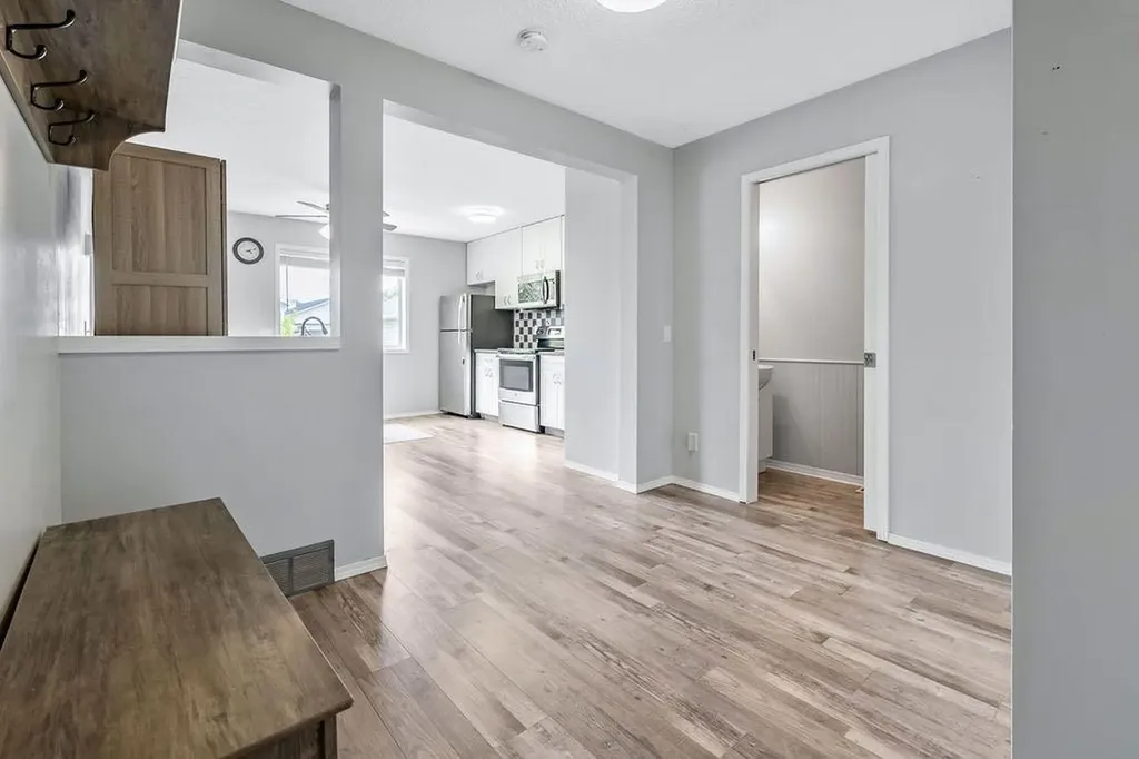 24 Cimarron Meadows Road Okotoks AB T1S 1T1