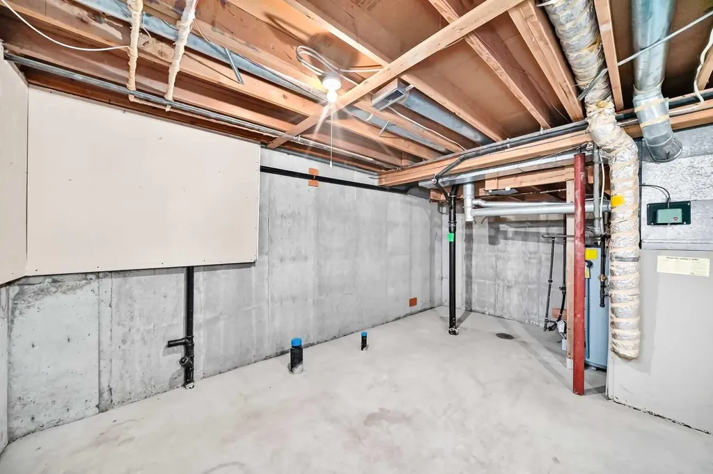175 Manora Place NE Calgary AB T2A 5P7