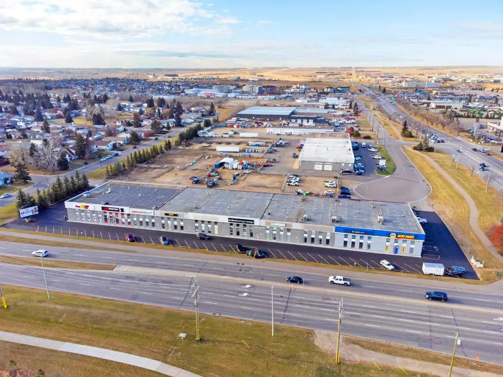 6660 Taylor Drive Red Deer AB T4P 1Y3