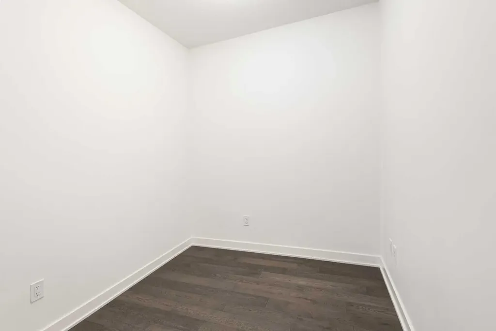 930 6 Avenue SW Calgary AB T2J 1J3