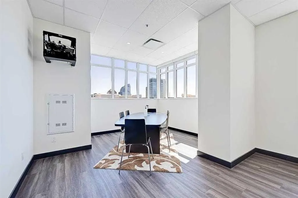 930 6 Avenue SW Calgary AB T2J 1J3