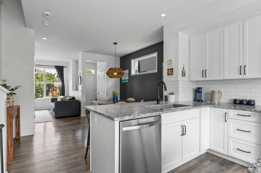 8141 Masters Boulevard SE Calgary AB T3M 2M1