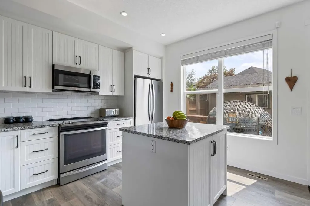 8141 Masters Boulevard SE Calgary AB T3M 2M1