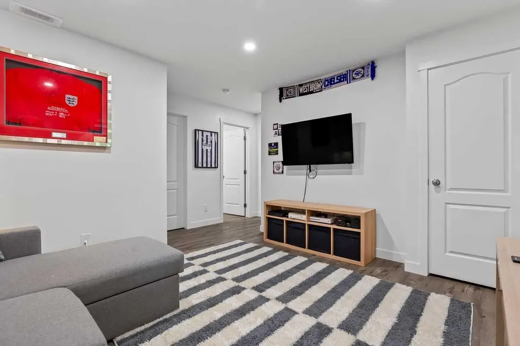 8141 Masters Boulevard SE Calgary AB T3M 2M1