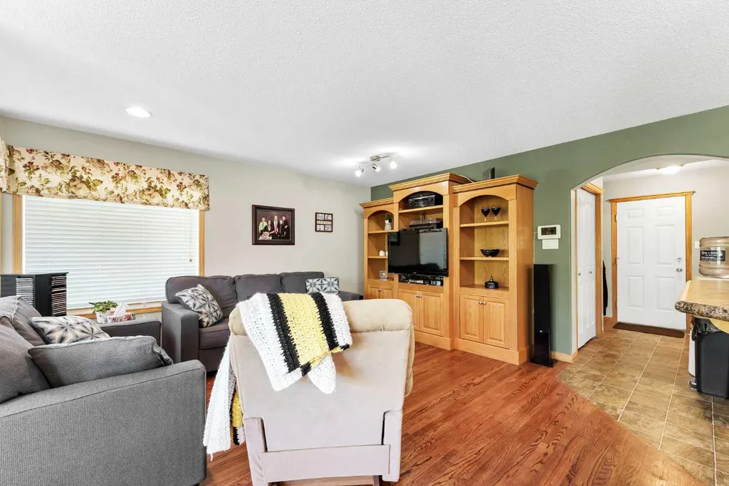 91 Sage Close SE Medicine Hat AB T1B 4H7
